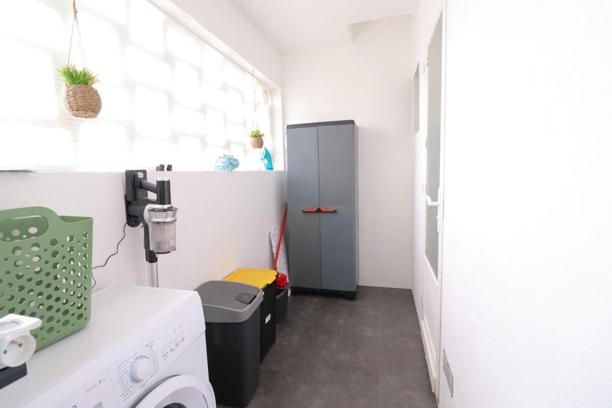 Le Ambroise - T3 Spacieux Et Calme Avec Parking Gratuit Bergerac Zimmer foto